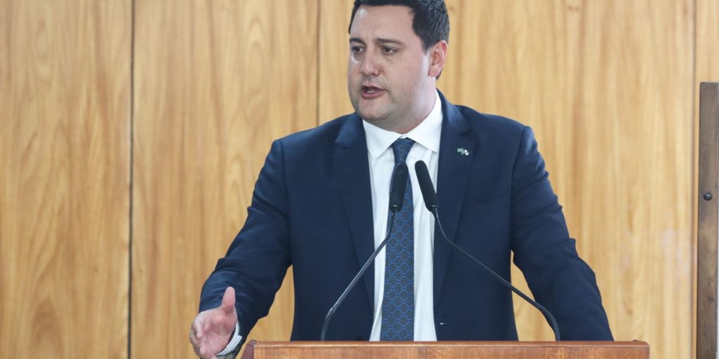 governador-do-parana-elogia-parceria-com-lula-em-concessao-de-rodovias