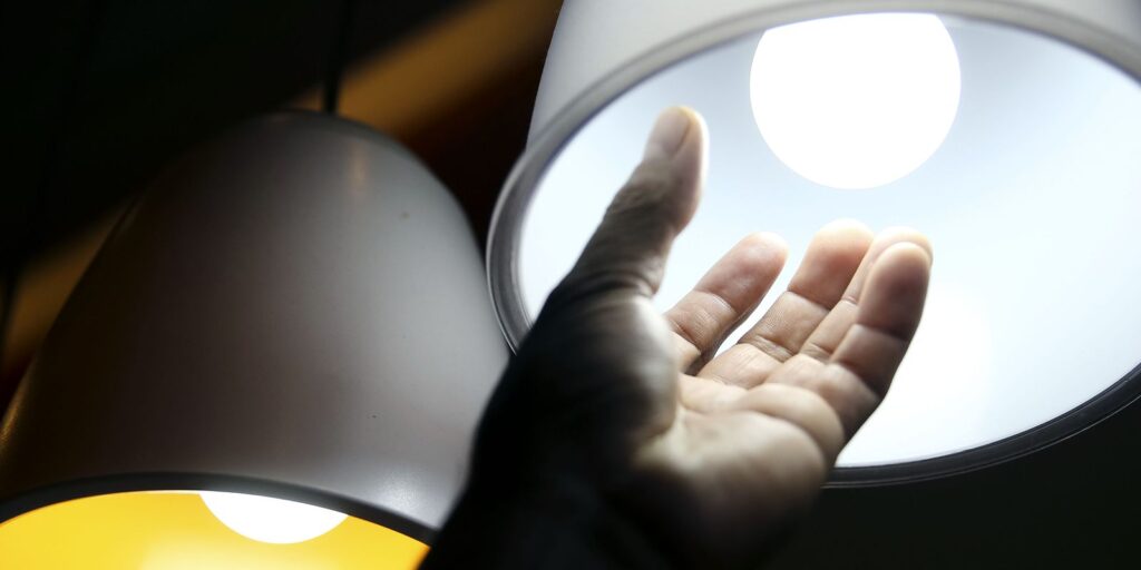 aneel-mantem-bandeira-verde-e-conta-de-luz-nao-tera-acrescimo-em-abril