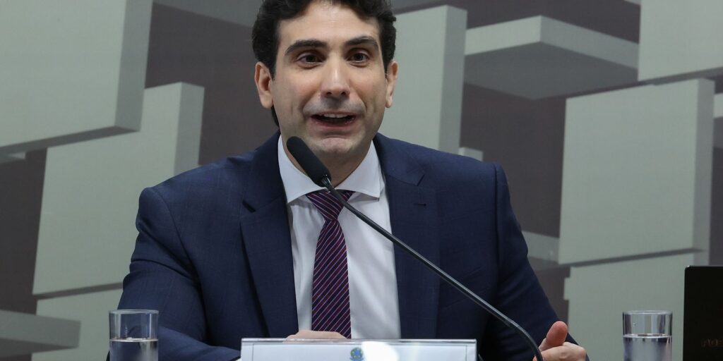 galipolo:-brasil-esta-mais-preparado-para-volatilidade-do-petroleo