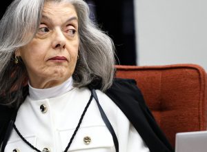 carmen-lucia-relata-ameaca-de-bomba-em-palestra-a-estudantes-no-df