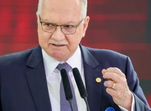 encerramento-do-inquerito-das-fake-news-esta-em-pauta,-diz-fachin