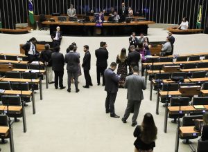 bancada-da-biblia-consolida-forca,-mas-vive-novos-desafios