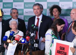aliados-do-governo-defendem-devido-processo-legal-a-golpistas