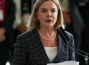 gleisi-hoffmann-tem-agenda-de-reunioes-com-lideres-do-congresso