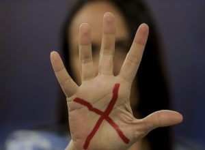 mulheres-vitimas-de-violencia-podem-ter-reconstrucao-dentaria-pelo-sus