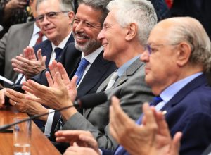 camara-instala-comissao-sobre-isencao-do-imposto-de-renda-ate-r$-5-mil