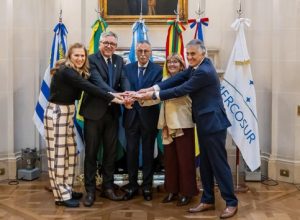 bae17f0f-6192-4f7c-8b2c-724b69d8aac7